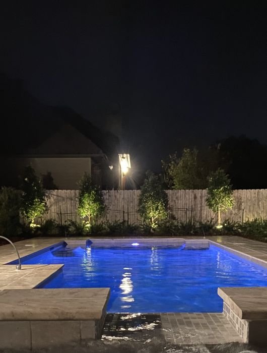 Pool with led lighting